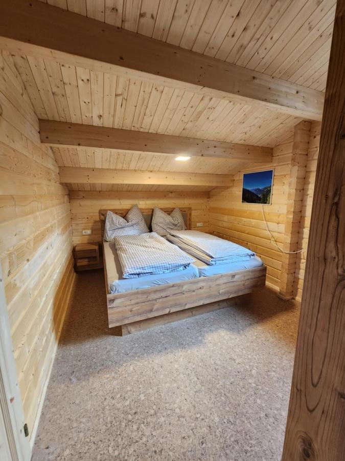 Lipphuette Top Lage Mit Traumhafter Aussicht 라우리스 외부 사진